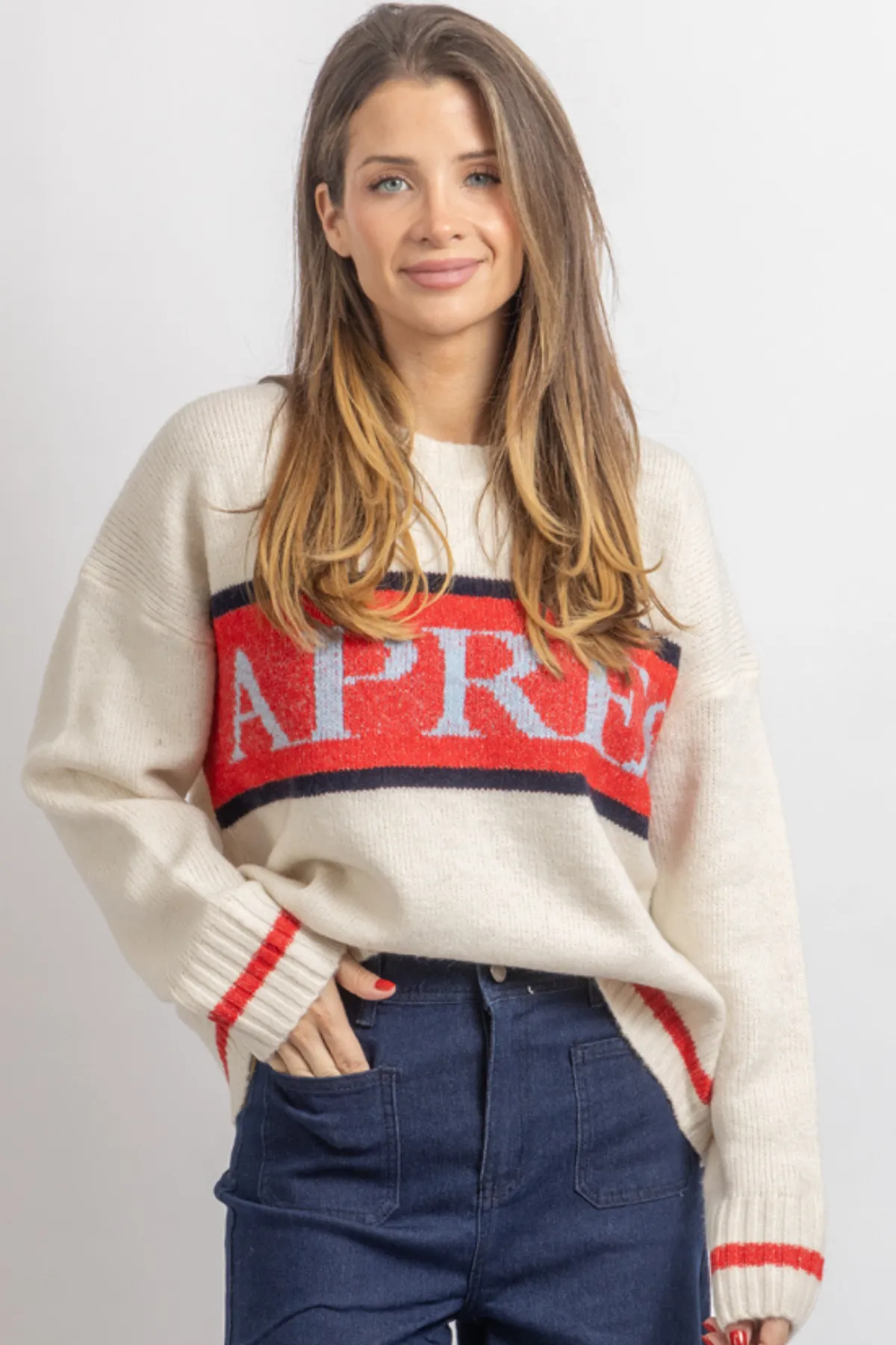 APRES CREAM GRAPHIC SWEATER *RESTOCK COMING SOON*