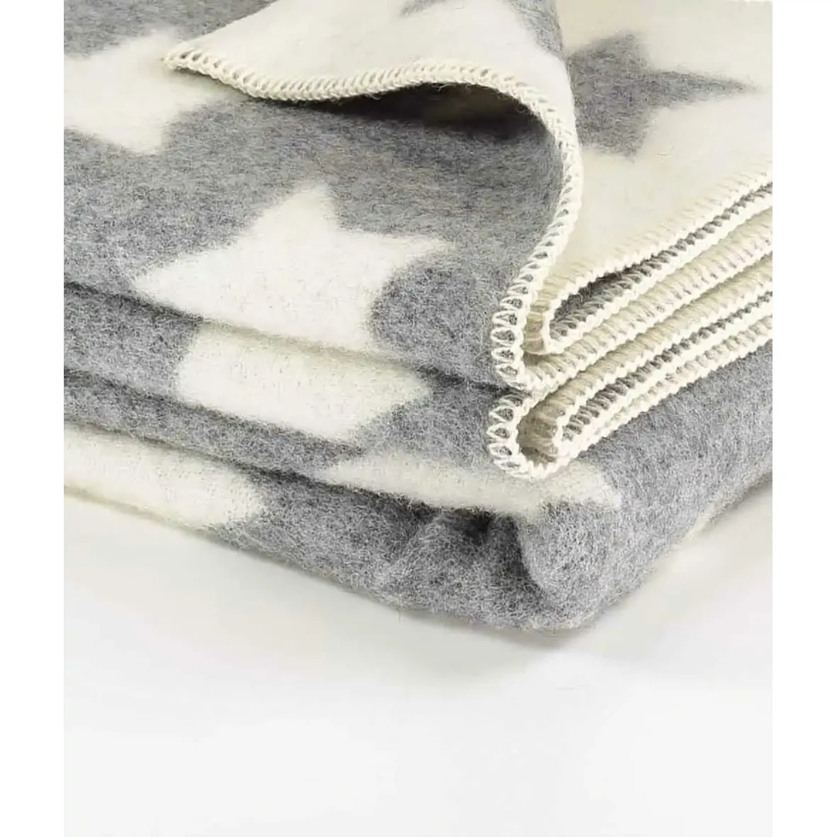 Grey and Cream Stars Merino Wool Throw (180cm x 130cm)