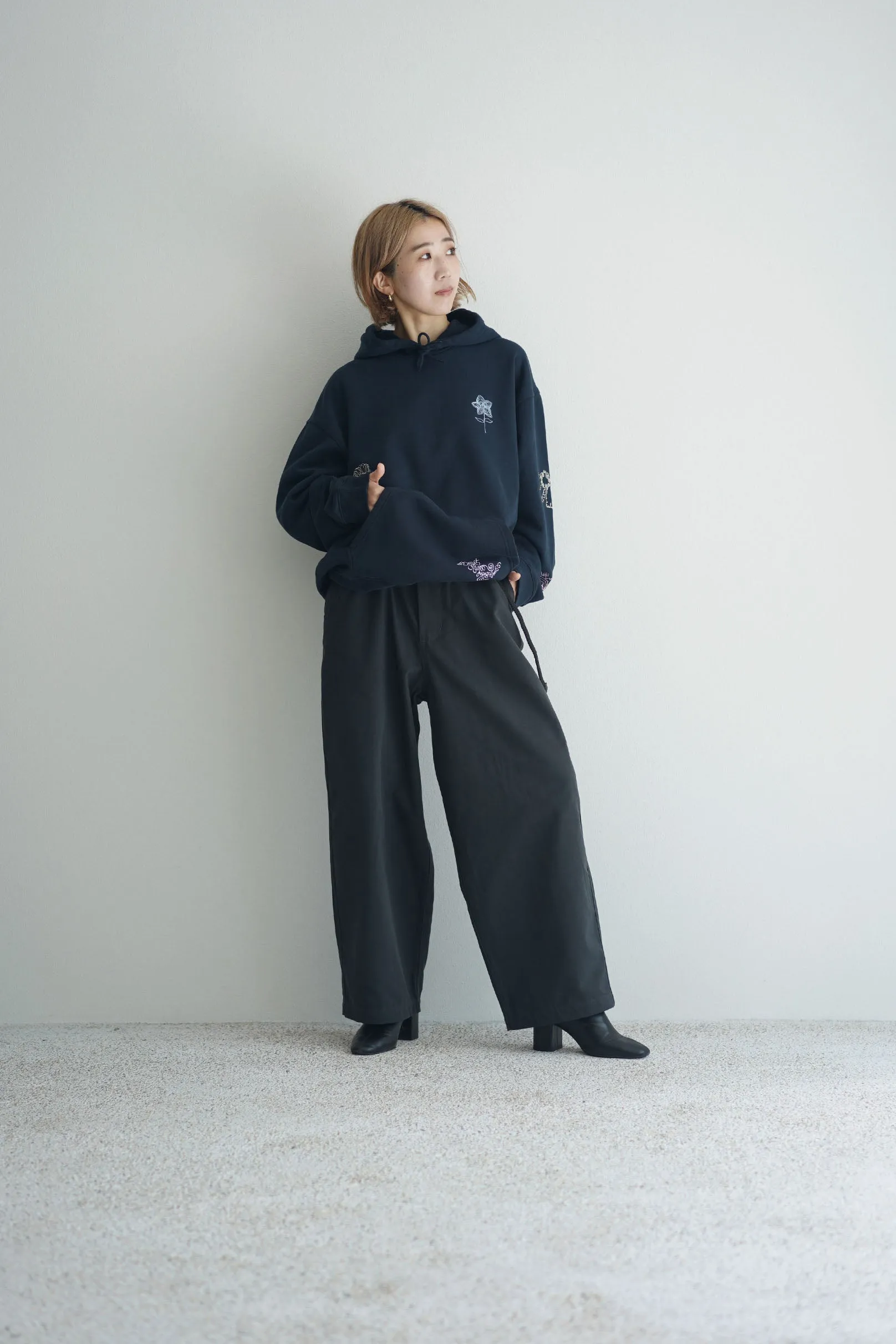 STILL BY HAND / PT06243 / STYLE